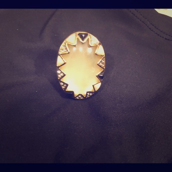 Banana Republic Jewelry - Banana Republic size 6 ring